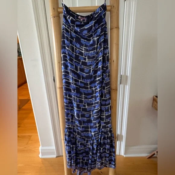 Calypso St. Barth Silk Maxi Dress in a Blue Elephant Print. Size L. New! - Picture 3 of 15